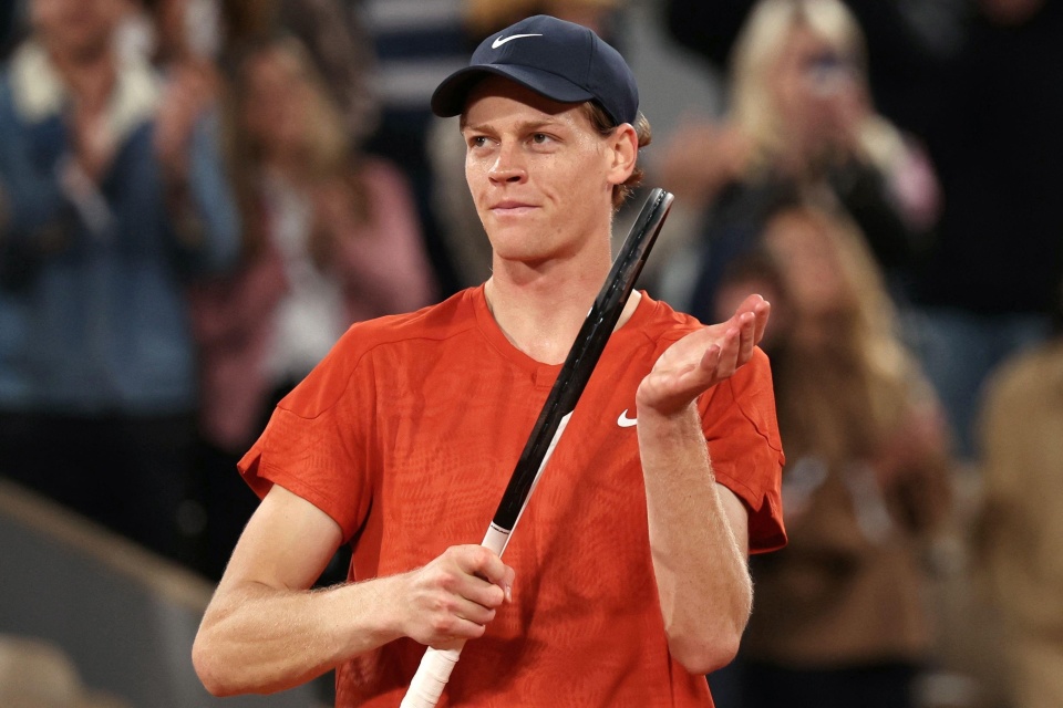 地依靠外部 地依靠外部