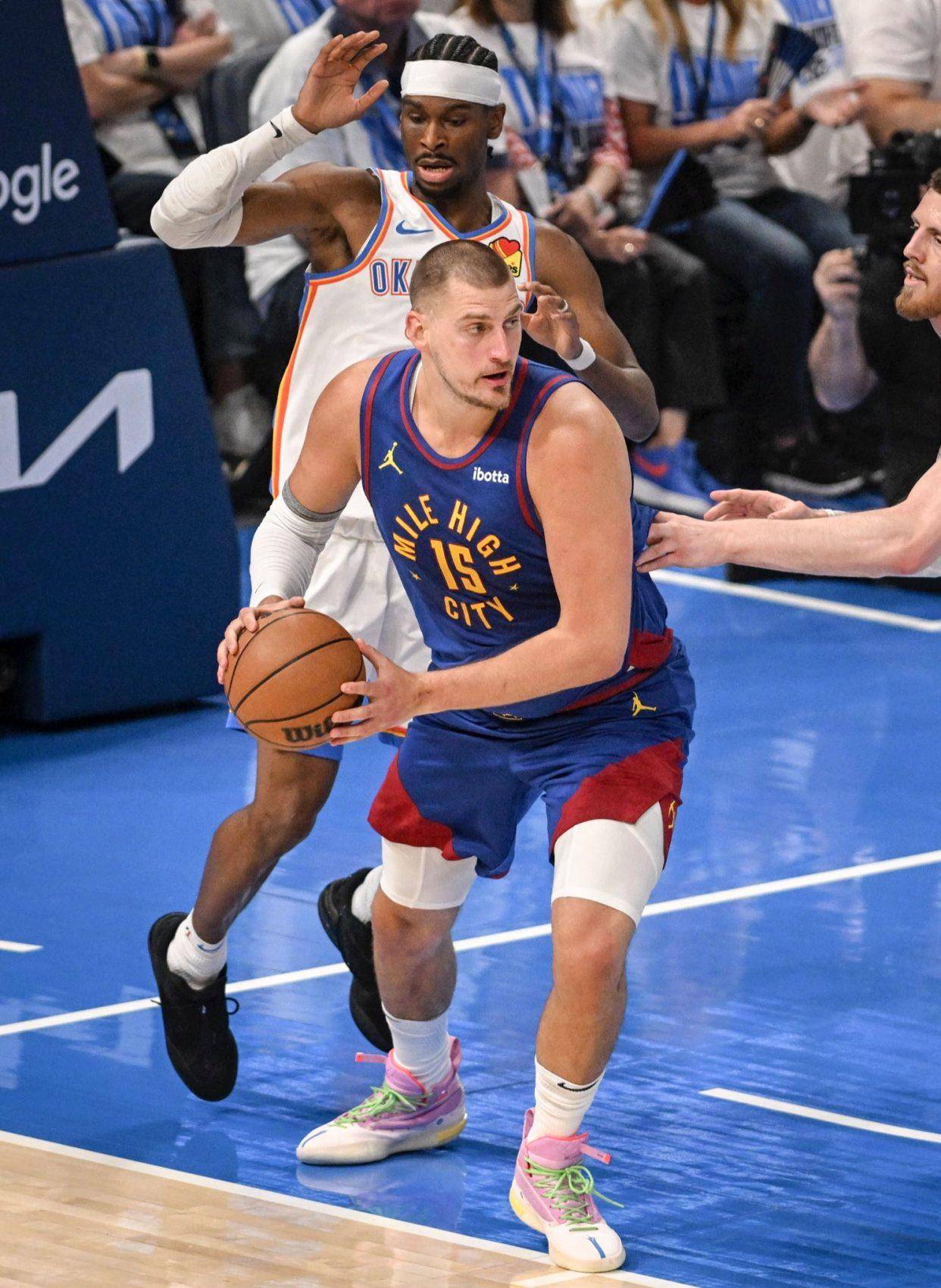 并在网络上 并在网络上