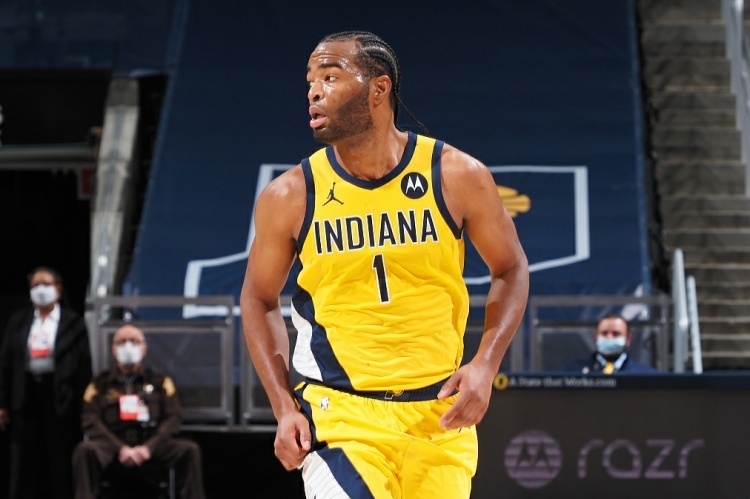 坚持两条红 坚持两条红